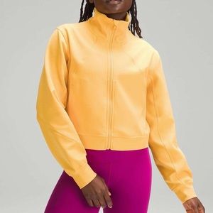 Lululemon Luxtreme Spacer Full Zip in Mango Dream